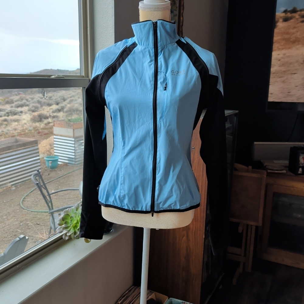 Gore Cycling Women's Size M Jacket With Zippered Arms Blue Black - Picture 10 of 13